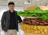 70만명 다녀간 日 심장부의 '한국 매장' 어디길래..'K패스트푸드' 역사 쓸까 [fn이사람]