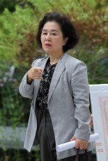 '명태균 게이트' 김영선, 김건희 특검 출석..."공천 위한 노력도 범죄인가"