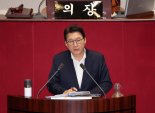 野 필리버스터 첫마디 “악수 않겠다는 정청래, 서운하다”