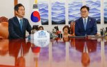정청래 민주당 대표, 우원식·야4당 대표 예방…제1야당 '국힘 패싱'