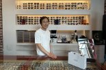 "20년전 동네 안경점으로 시작, 이젠 두 아들도 함께" [집(家)이 있다, 업(業)을 잇다]