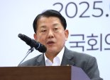 與 “주한미군은 中 견제 아닌 北 억제..美 설득해야”