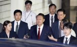 법무부 "尹, 실명 위기 아냐…적정 의료 제공 중"