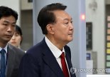 尹  이번주 재판만 두 건, 또 불출석할까…이철규 아들 '마약투약' 1심 선고 [이주의 재판일정]