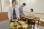 백년가게 전골·달콤 젤라또… 롯데百 "미식라인 강화"