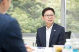 "과기·AI 장관회의로 R&D·AI예산 조율... 2030년까지  GPU 20만장  확보하겠다"