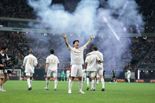2년 연속 고개 숙인 '레전드' 앙리...상암에 6만 축구·게임팬 모였다
