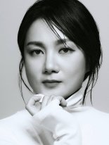 경찰, '매니저 갑질 의혹' 박나래 입건...의료법 위반·상해 등 혐의