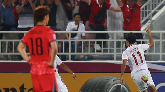 한국 축구, 10회 연속 올림픽 진출 실패 … 인도네시아에 승부차기 끝 패배