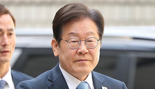 스탠드 메인기사