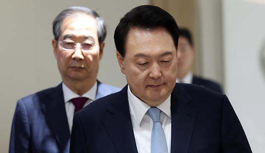 스탠드 메인기사