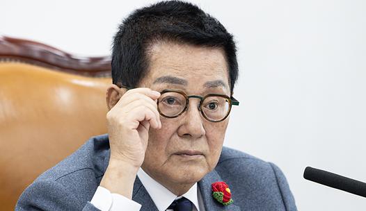 스탠드 메인기사