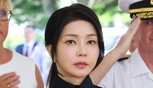 스탠드 메인기사