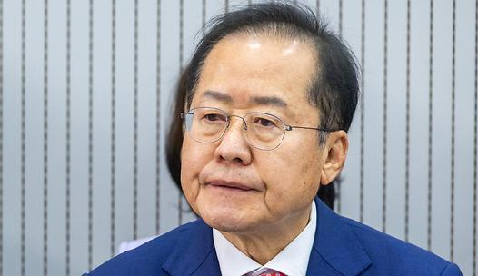 스탠드 메인기사