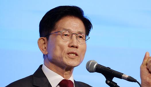 스탠드 메인기사