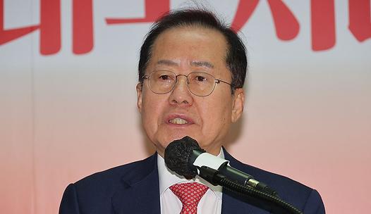 스탠드 메인기사