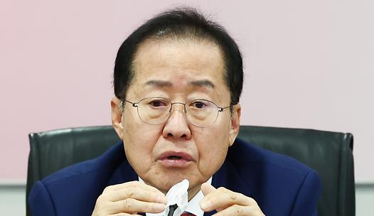 스탠드 메인기사