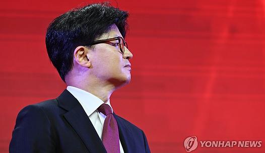 스탠드 메인기사