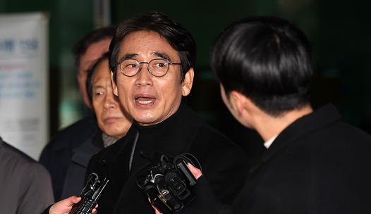 스탠드 메인기사