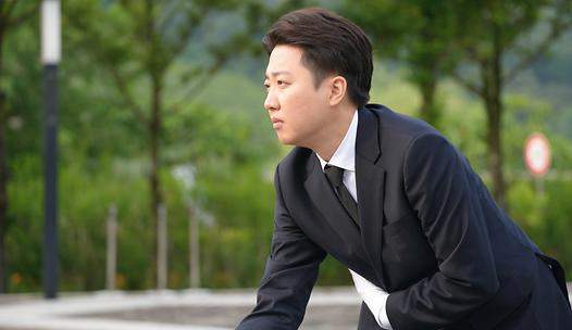 스탠드 메인기사