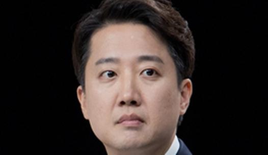 스탠드 메인기사