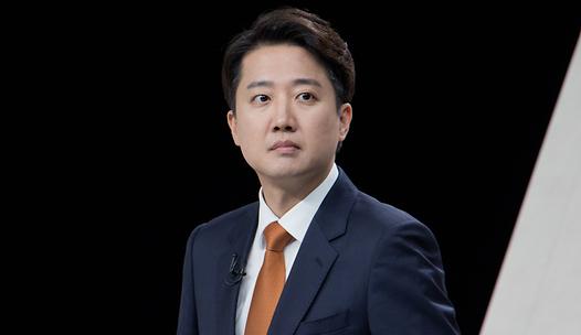 스탠드 메인기사