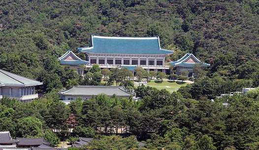 스탠드 메인기사