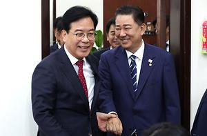 메인 핫이슈0