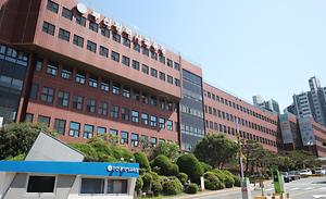 뉴스스탠드 기사 보러가기