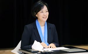 뉴스스탠드 기사 보러가기