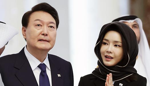 스탠드 메인기사
