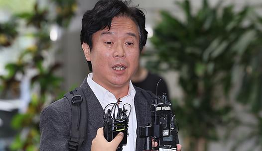 뉴스스탠드 기사 보러가기