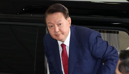 스탠드 메인기사