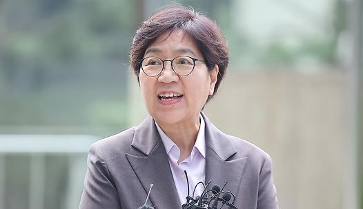 스탠드 메인기사