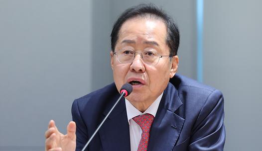 스탠드 메인기사