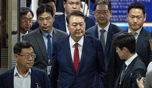 스탠드 메인기사