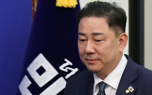 김병기 규제개혁위 비판..."뙤약볕에 20분만 서 봐라"