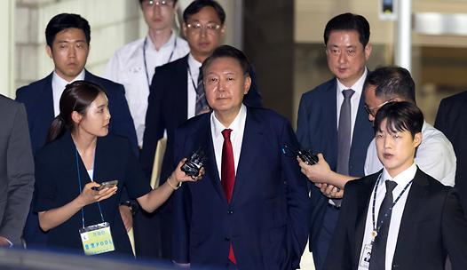 스탠드 메인기사