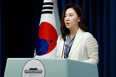 李바카라사이트, 차관급 인선…법제처장 조원철·병무청장 홍소영