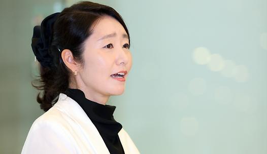 스탠드 메인기사