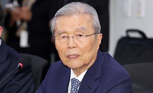 뉴스스탠드 기사 보러가기