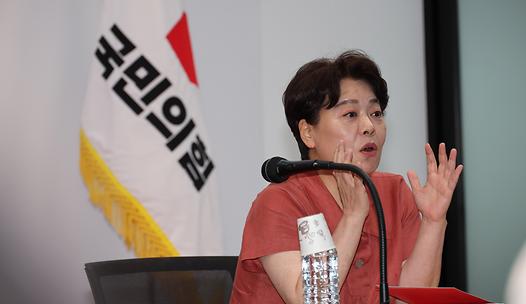 스탠드 메인기사