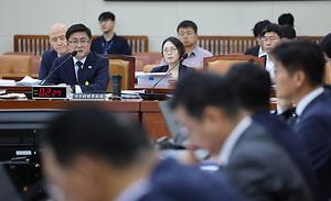 뉴스스탠드 기사 보러가기