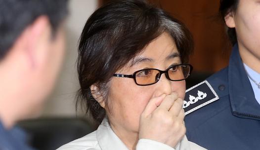스탠드 메인기사