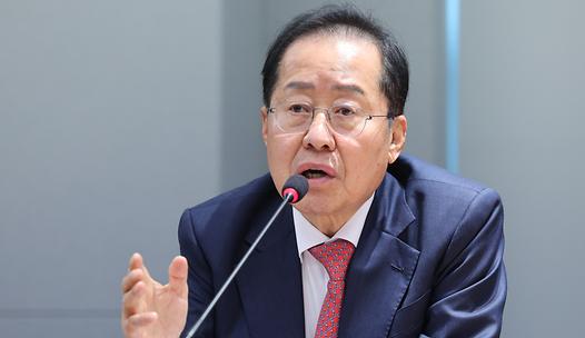 스탠드 메인기사