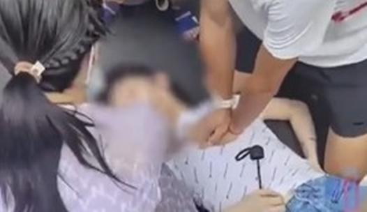 스탠드 메인기사