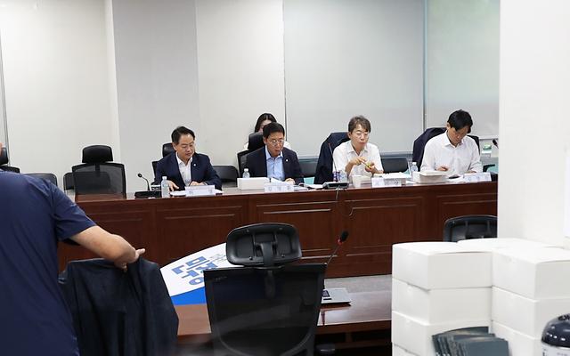 당정, 법인세 25%로 인상...배당소득 분리과세는 이견