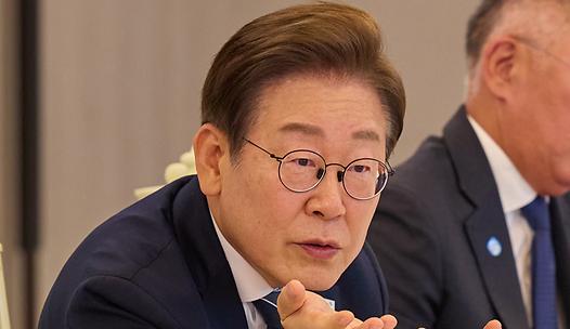 스탠드 메인기사