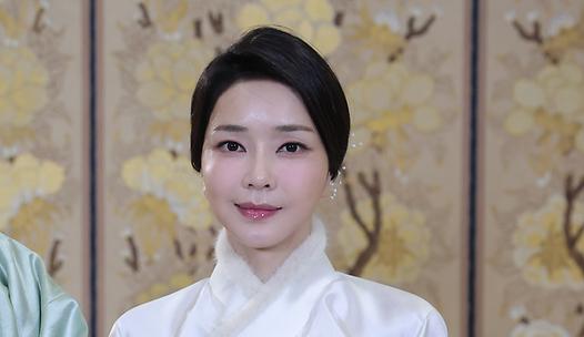 뉴스스탠드 기사 보러가기