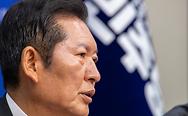 뉴스스탠드 기사 보러가기
